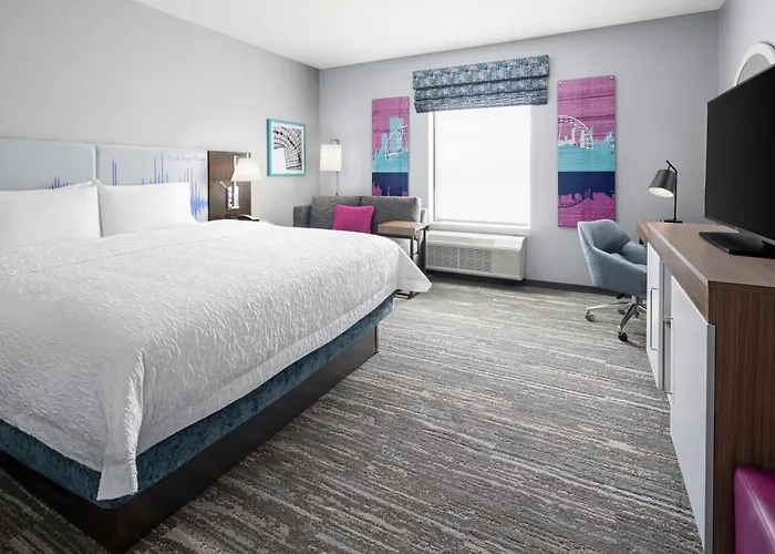 Hampton & Chicago, Il Hotel 3*